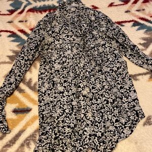 Acacia Milos long Sleeve